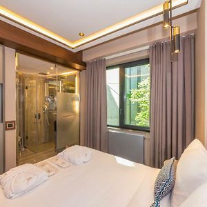 Camera standard con letto king size